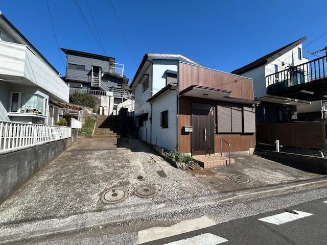 Land for Sale in Yokohama Hodogaya Ward Arai-cho | 393.68 sqm - Thumbnail 2