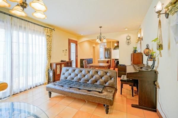 4LDK Used Detached House in Setagaya, Tokyo - 150.47 sqm - Thumbnail 3