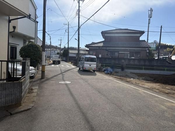 New 3LDK House in Hino, Tokyo - Near Hirayamajoshi Park Station - Thumbnail 2
