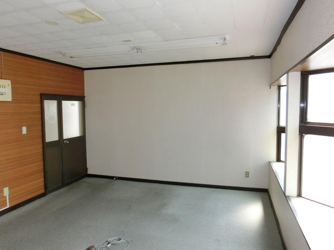Office Space for Rent in Akita City - 21.60 sqm - Thumbnail 3