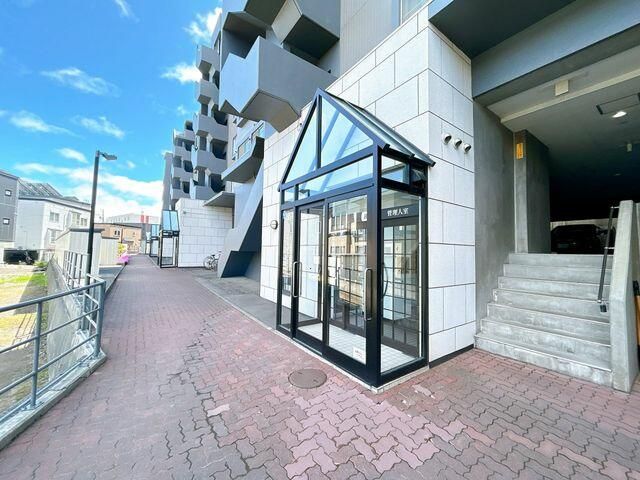 2LDK Apartment for Sale in Kiyota, Sapporo, 71.30 sqm - Thumbnail 2
