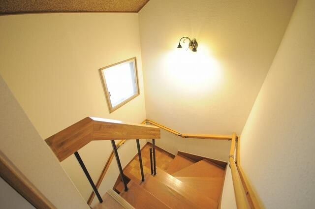 Traditional 3LDK House for Rent in Bunkyo, Tokyo - Thumbnail 4
