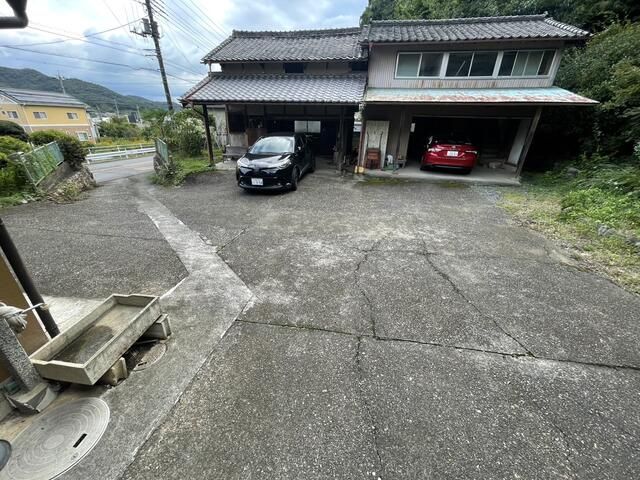9DK House with Additional Land and Buildings in Ashikaga, Tochigi - Thumbnail 3