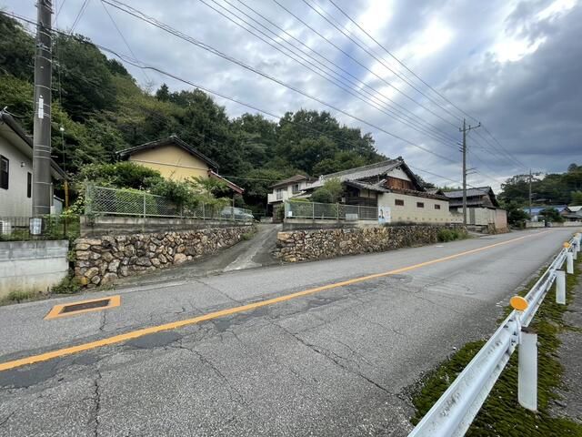 9DK House with Additional Land and Buildings in Ashikaga, Tochigi - Thumbnail 2
