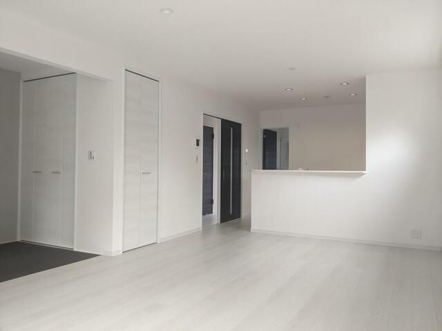 New 3LDK House for Sale in Seto City, Aichi Prefecture - Thumbnail 4