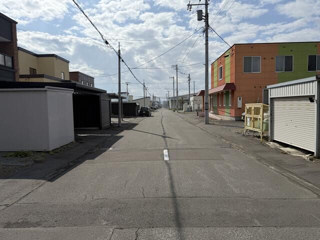 Modern 5LDK House in Asahikawa Hokkaido with Parking - Image 11