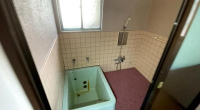 1969 Light Steel House in Tsuruga - 156.59㎡ Land - 4DK Layout — Bathroom, Tsuruga, Fukui