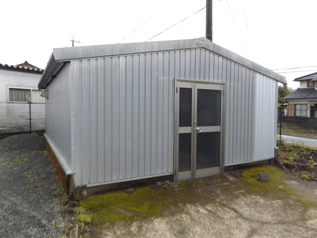 1968 3DK House on 599 sqm Land in Miyakonojo, Miyazaki - Thumbnail 4