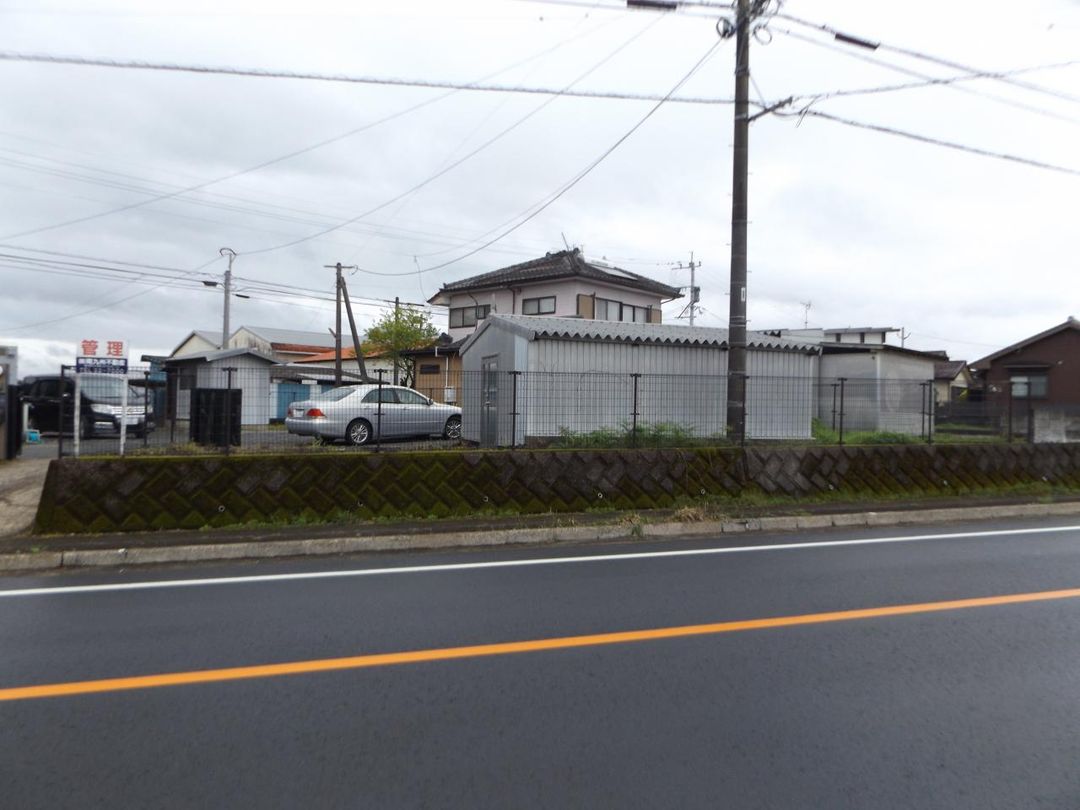 1968 3DK House on 599 sqm Land in Miyakonojo, Miyazaki - Thumbnail 3