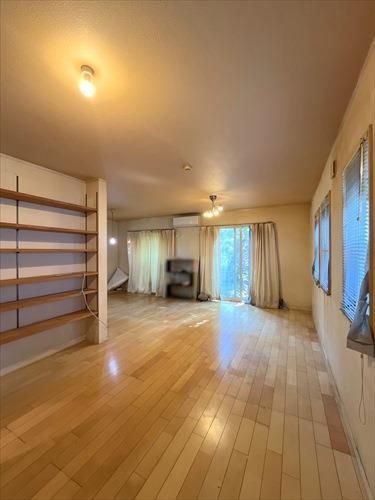 2006 3LDK Detached House with WIC in Hachioji, Tokyo - Thumbnail 2