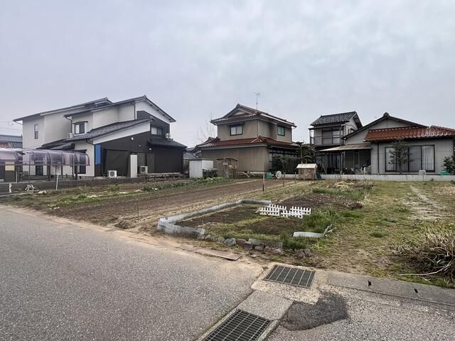 Land for Sale in Komatsu City, Ishikawa Prefecture - 168.72 sqm - Thumbnail 2