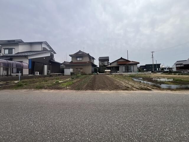 Land for Sale in Komatsu City, Ishikawa Prefecture - 168.72 sqm - Thumbnail 3