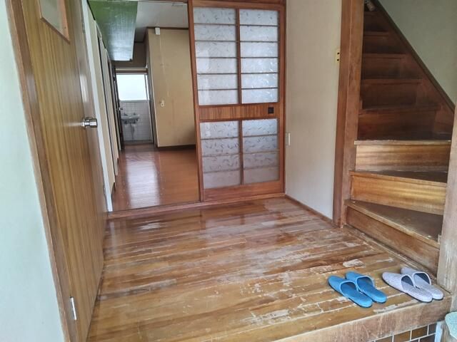 6DK Detached House for Sale in Matsuyama, Ehime | 99.36㎡ - Thumbnail 3
