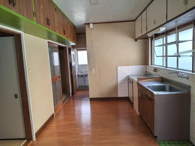 6DK Detached House for Sale in Matsuyama, Ehime | 99.36㎡ - Thumbnail 4