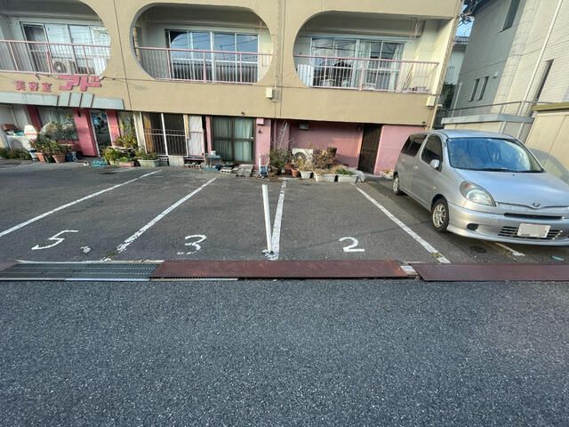Parking Space for Rent in Matsudo, Chiba - Thumbnail 4