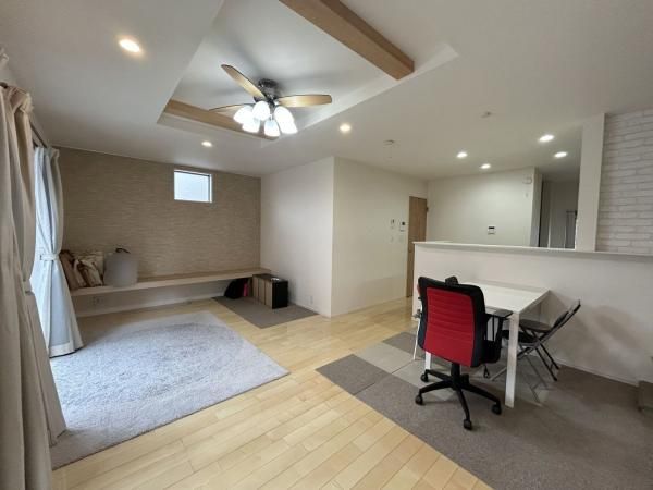 Used 4LDK Detached House for Sale in Inage-ku, Chiba City - Thumbnail 2