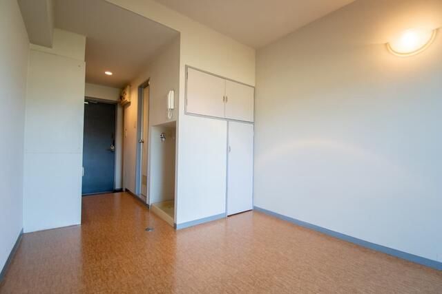 Used Condominium in Nagaoka City, Niigata - 16.33 sqm - Thumbnail 4