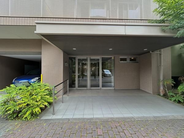 3LDK Apartment for Sale in Hanamigawa-ku, Chiba City - 84.52m² - Thumbnail 2