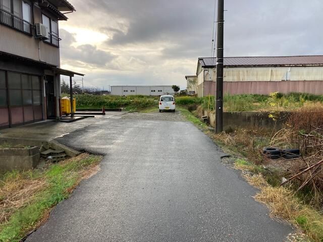 Building Lot for Sale in Takaoka City, Toyama - 298.89 sqm - Thumbnail 3