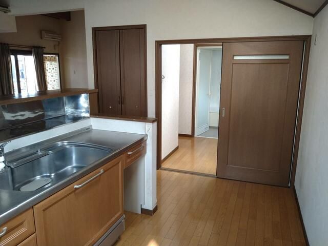 5LDK Wooden House for Sale in Morioka, Iwate - Thumbnail 4