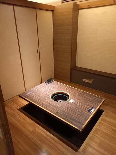 Restaurant-Ready Commercial Building for Lease in Tomakomai - Thumbnail 3