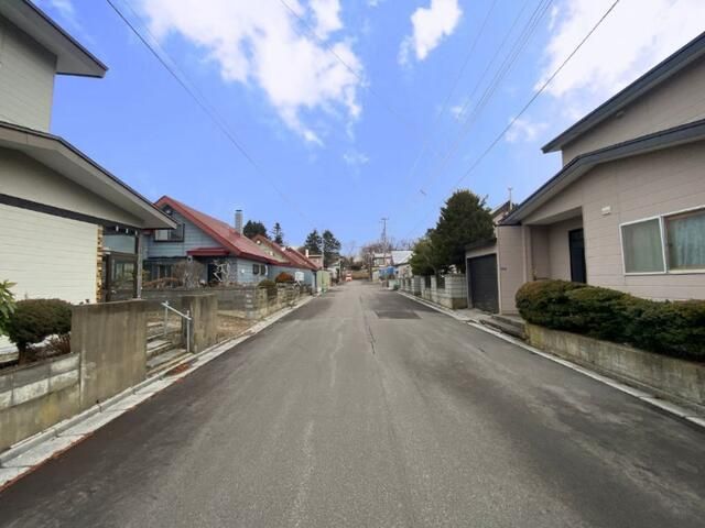 Corner Residential Land for Sale in Hakodate, Hokkaido 251.73 sqm - Thumbnail 4