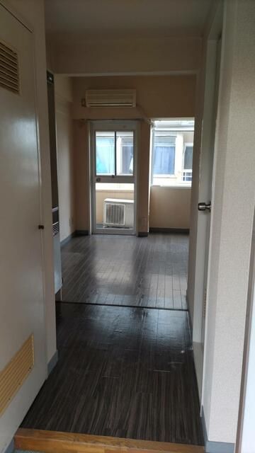 Studio Apartment for Sale in Hino City, Tokyo - 14.24 sqm - Thumbnail 3