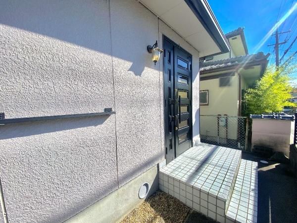 1995 5LDK House on Corner Lot in Kawanishi's Green Hills - Thumbnail 4