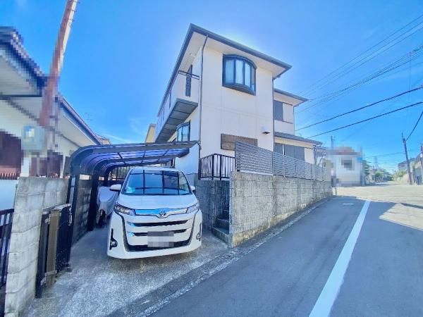 1995 5LDK House on Corner Lot in Kawanishi's Green Hills - Thumbnail 3