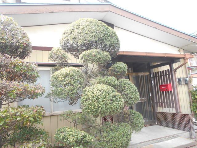 6DK House for Sale in Shibukawa, Gunma with Garden and Parking - Image 1