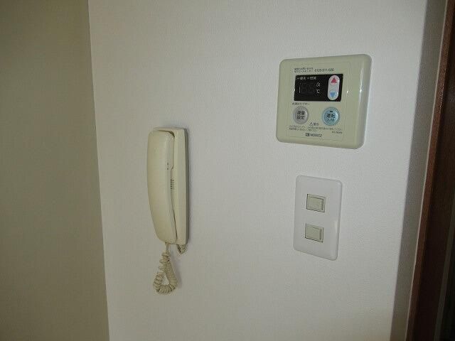 1R Apartment for Rent in Musashino, Tokyo - Near Mitaka Station - Thumbnail 4