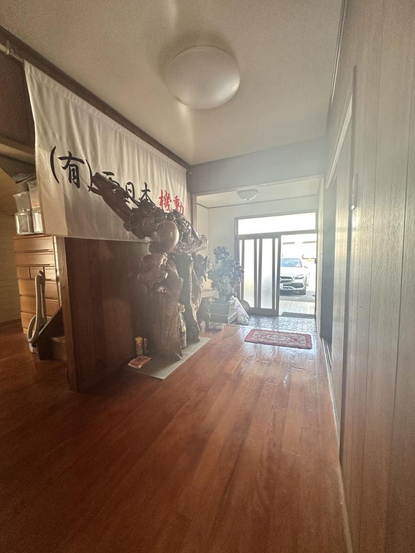 3LDK Detached House for Sale in Miyakonojo, Miyazaki - Thumbnail 2