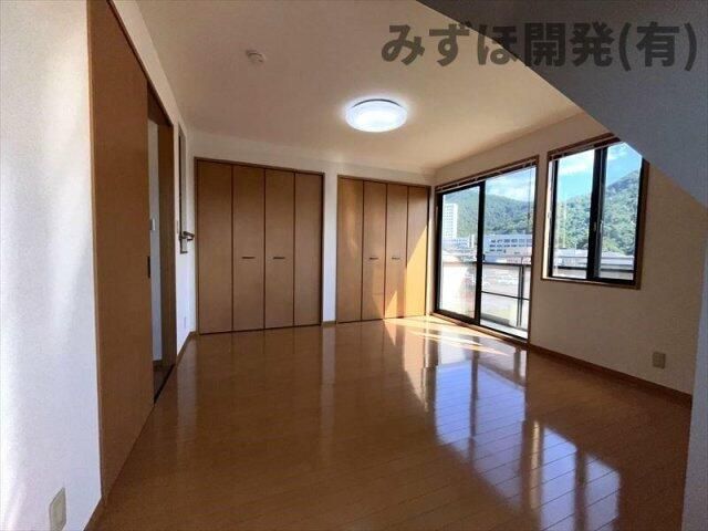 4SLDK Family House with 3 Parking Spaces in Yamagata City - Image 22