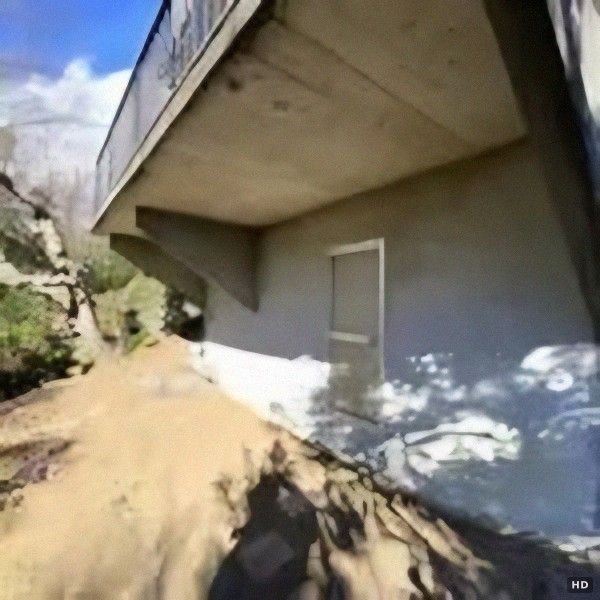 Ito City House with Mt. Fuji Views & Onsen Potential - Thumbnail 3