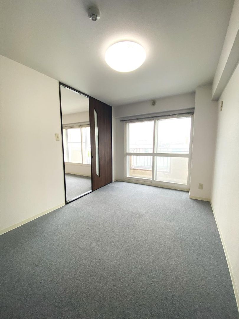 2LDK Apartment for Rent near Tsukisamu Chuo Station, Sapporo - Thumbnail 3