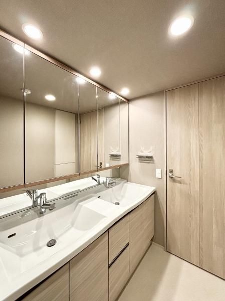4LDK Apartment in Tsukuba City, Ibaraki - Thumbnail 4