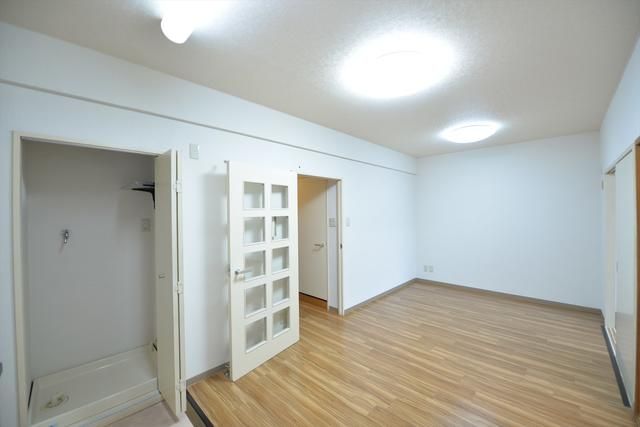 3LDK Apartment for Rent in Minami Ward, Saitama City - Thumbnail 4