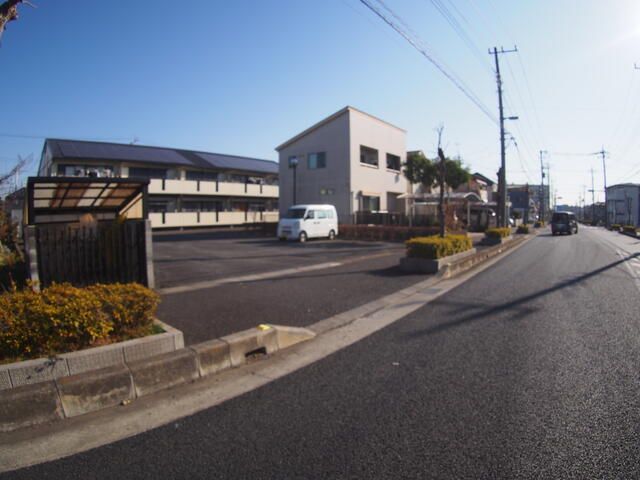 Land for Sale in Ina Town, Saitama - 103.80 sqm Residential Plot - Thumbnail 3