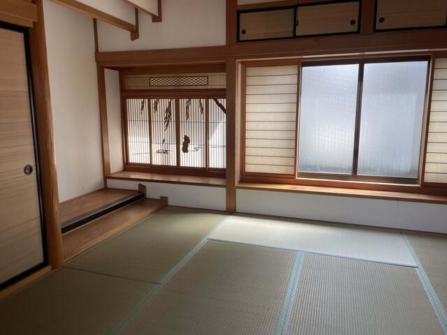 Pre-owned 8DK House in Tsuruoka City, Yamagata - 174.12 sqm - Thumbnail 3