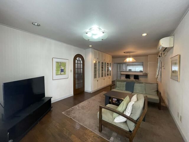 3LDK Detached House in Chuo-ku, Chiba City - 97.95 sqm - Thumbnail 2