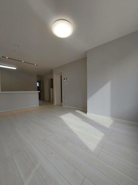 2024 Built 4-Bedroom House in Sapporo's Kiyota Ward - Thumbnail 4