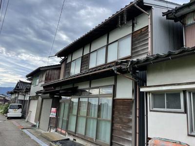 [Real Estate Japan] Property details: Property information for Fukumitsu/Fukumitsu Station, Nanto City, Toyama Prefecture: Used detached house — Image 1, Nanto, Toyama