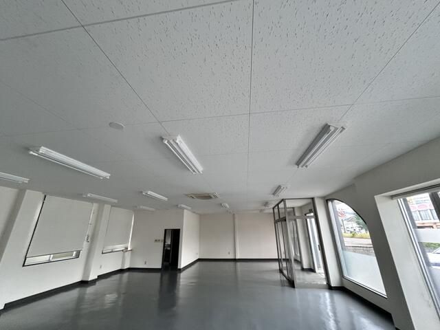 Office for Rent in Aizuwakamatsu, Fukushima - 164.9 sqm - Thumbnail 2