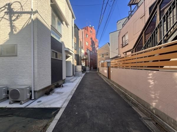 70.15㎡ Development Land for Sale in Bunkyo, Tokyo - Thumbnail 2