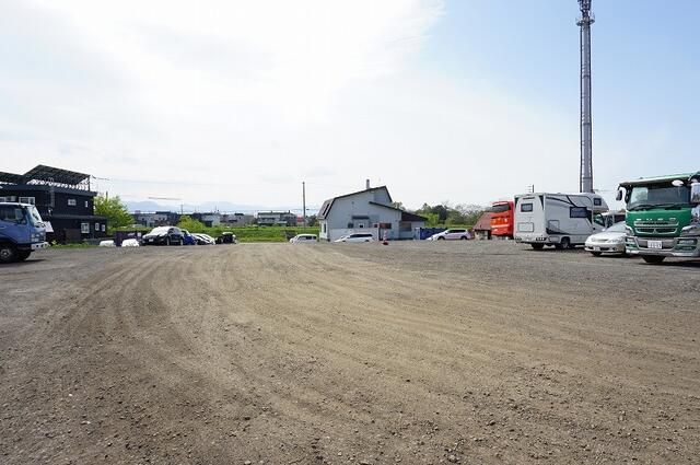 Large Truck Parking Space for Rent in Atsubetsu, Sapporo - Thumbnail 2