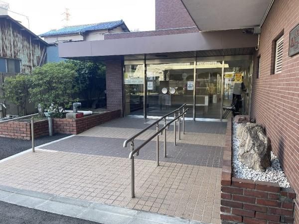 2LDK Apartment for Sale in Ichikawa, Chiba - 60.36 sqm - Thumbnail 2