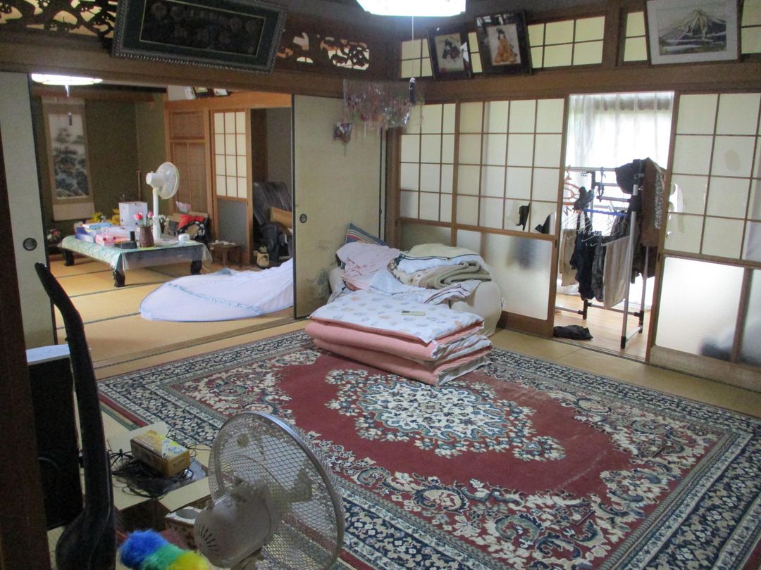 1991 Detached House in Saikai, Nagasaki with 2 Free Parking Spaces - Thumbnail 3