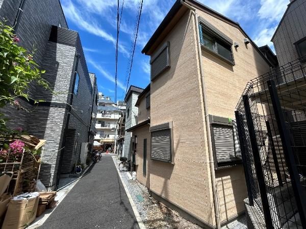 1900 Wooden House in Shinjuku's West Waseda | 49.81m² - Thumbnail 4