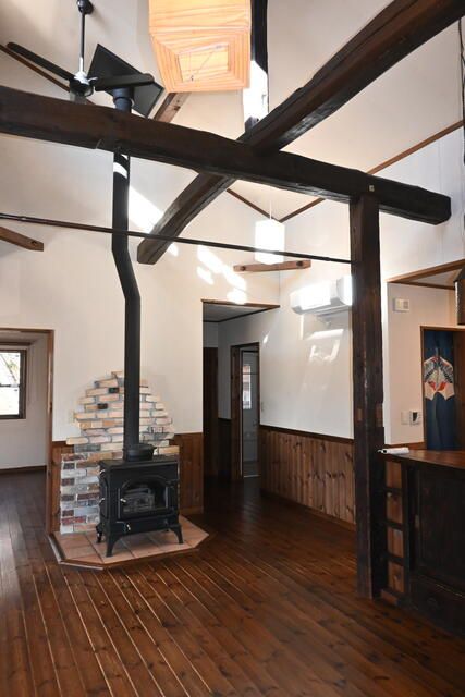 3LDK Wooden House for Sale in Hokuto City, Yamanashi - Thumbnail 4