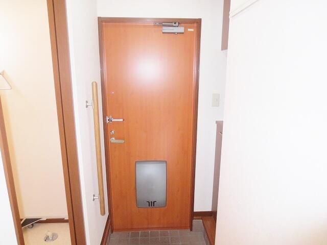 1LDK Apartment for Rent in Kichijoji, Musashino City - Thumbnail 3